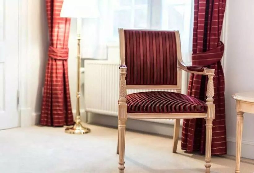 Hotelli Skjoldenæsholm Slot