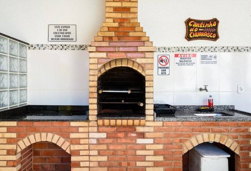 Отель Village Itaúna Inn