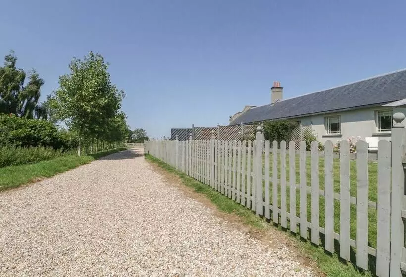 Mappowder Cottage