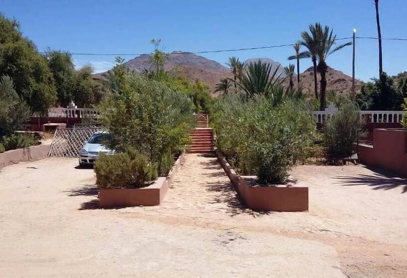 ペンション Hôtel L Arganier D Ammelne