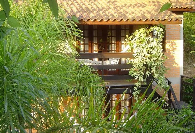 Majatalo Pousada Além Do Jardim