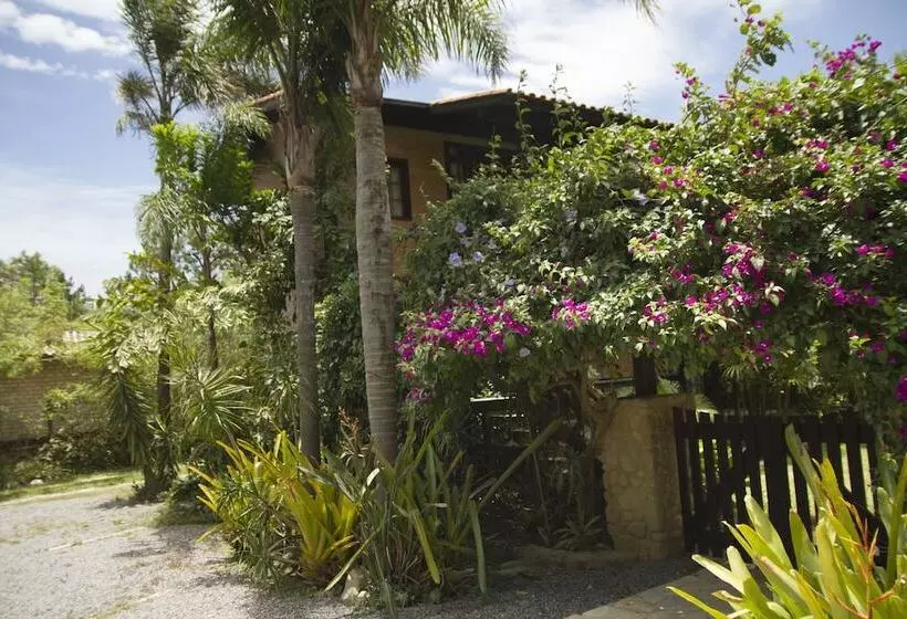 Majatalo Pousada Além Do Jardim