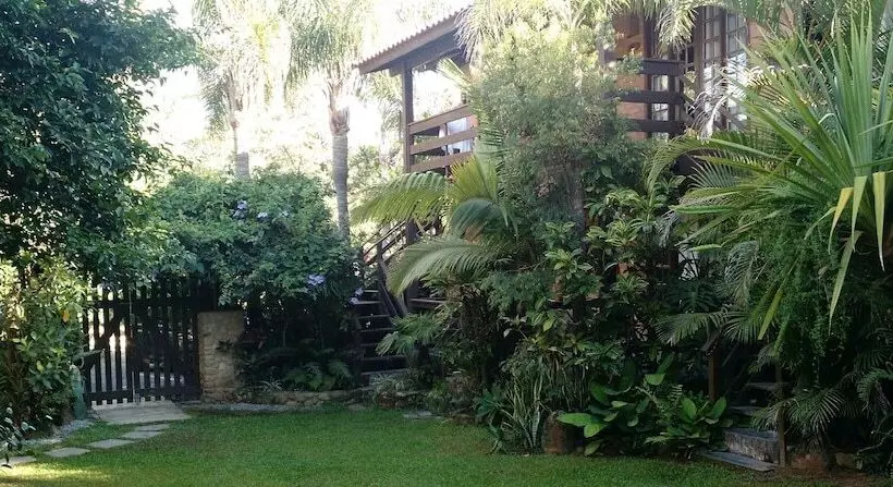 Majatalo Pousada Além Do Jardim