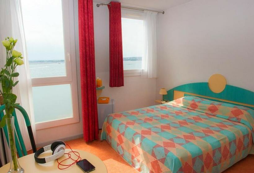 Курорт Village Vacances Lo Solehau