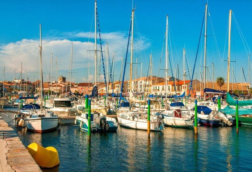 Курорт Village Vacances Lo Solehau