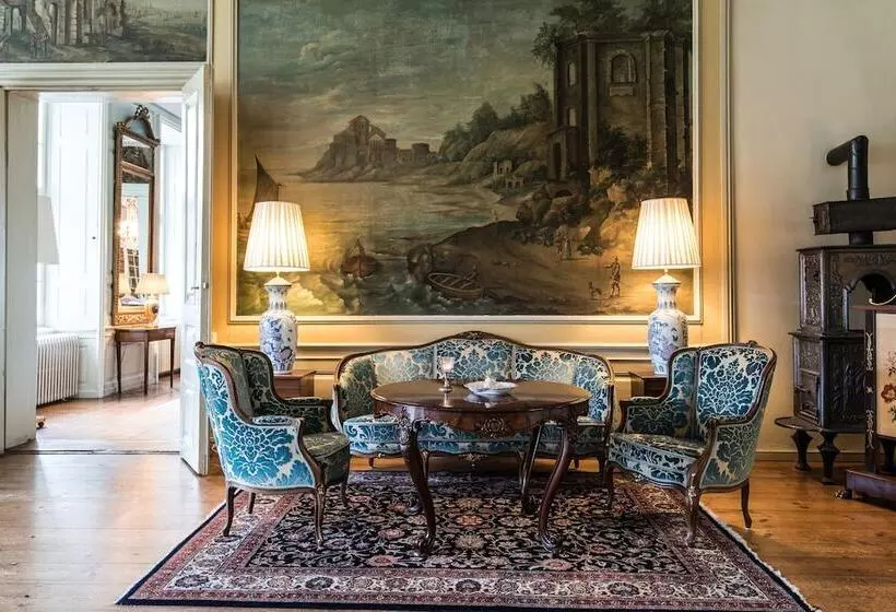 Hotelli Skjoldenæsholm Slot