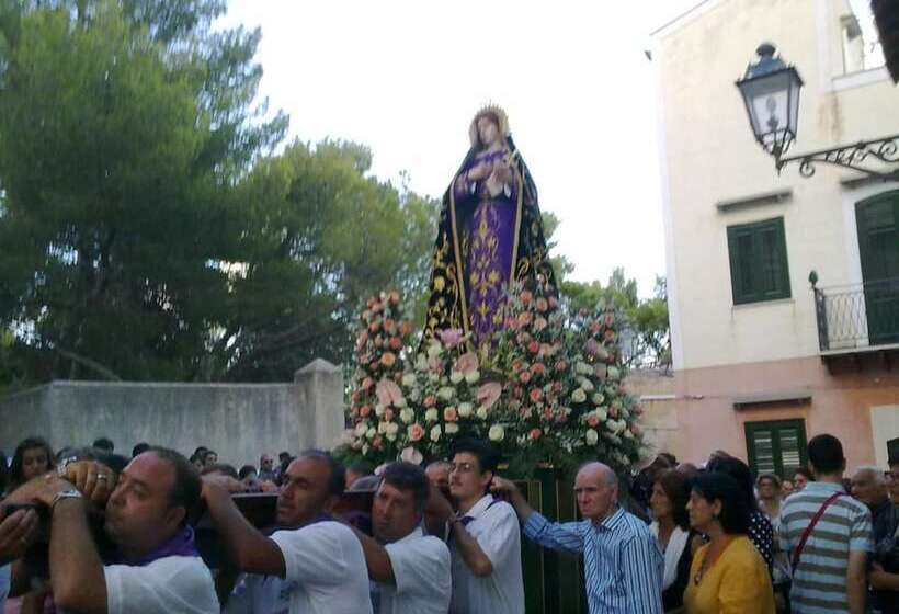 مبيت وإفطار La Caletta