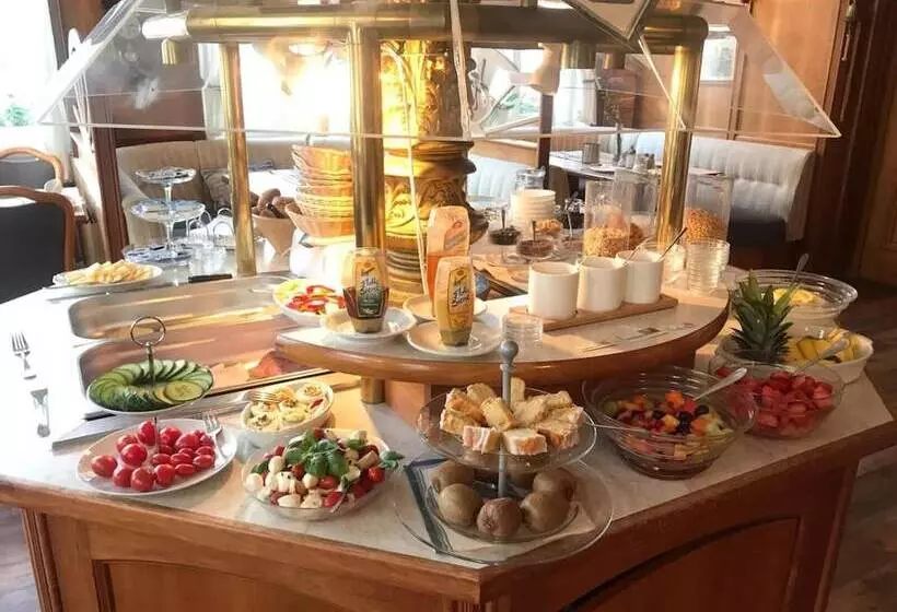 Отель Alt Emder Bürgerhaus