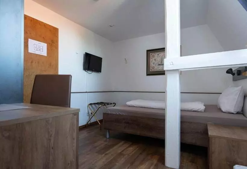 Отель Alt Emder Bürgerhaus