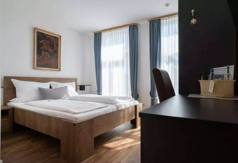 Отель Alt Emder Bürgerhaus