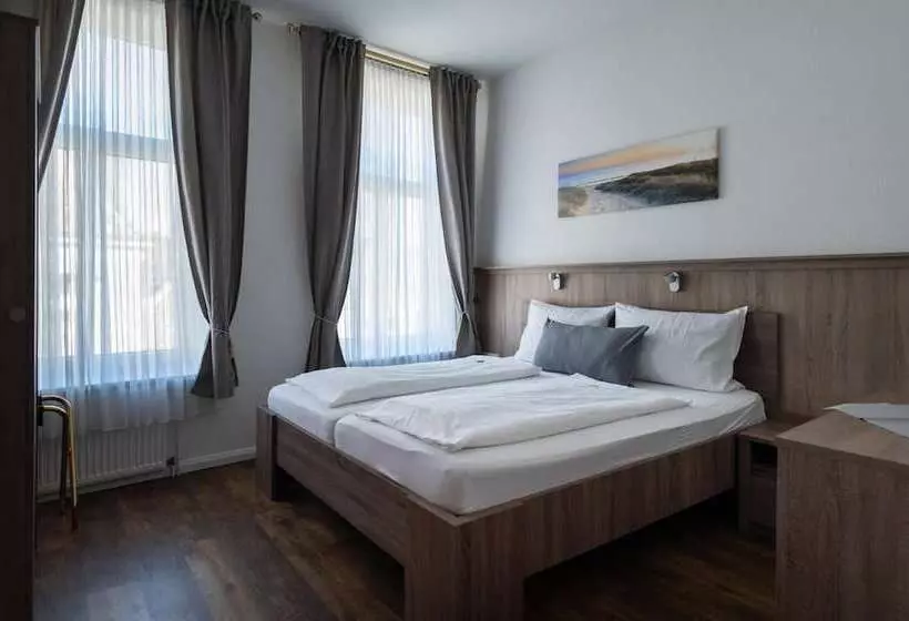 Отель Alt Emder Bürgerhaus