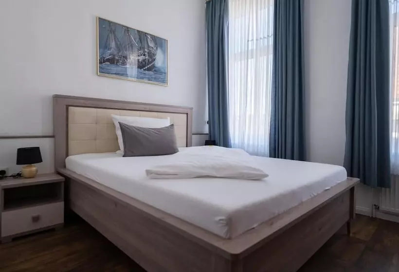 Отель Alt Emder Bürgerhaus