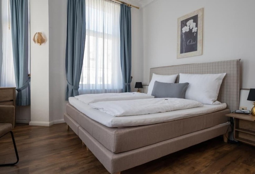 Отель Alt Emder Bürgerhaus