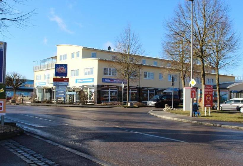 Отель Boardinghaus Holledau Inn