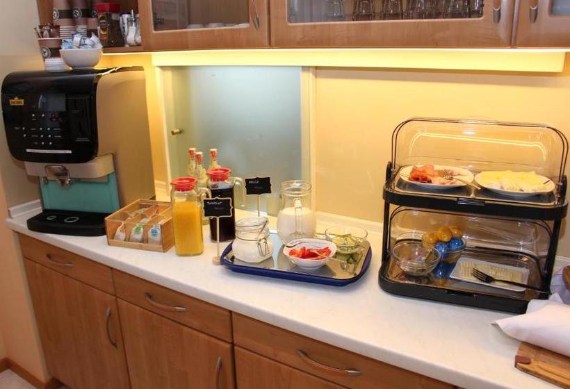 Отель Boardinghaus Holledau Inn