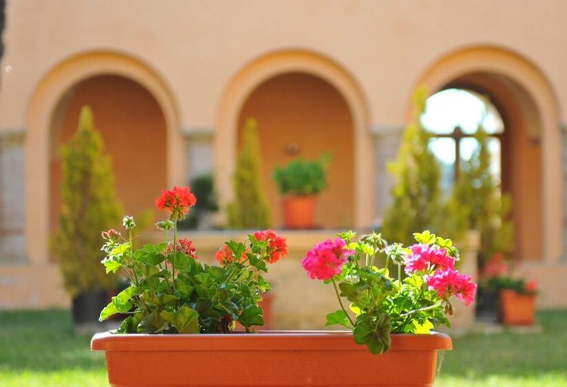 בית מלון כפרי Chiostro Delle Monache Hostel Volterra
