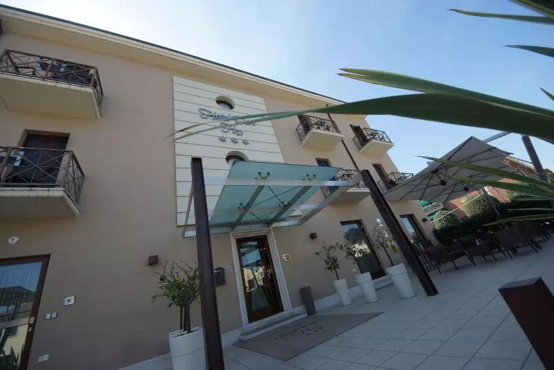 בית מלון כפרי Dori