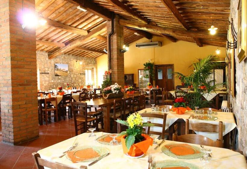 Отель Fattoria Il Santo