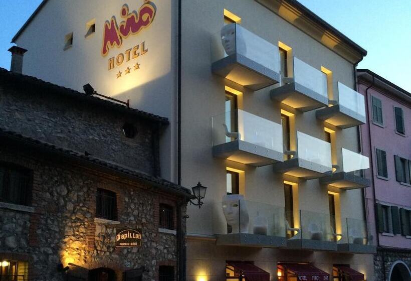 בית מלון כפרי Miro