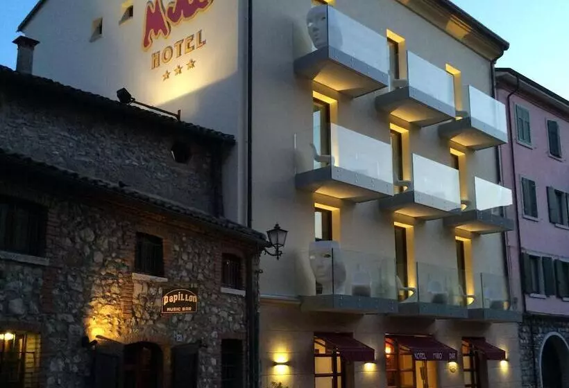 בית מלון כפרי Miro