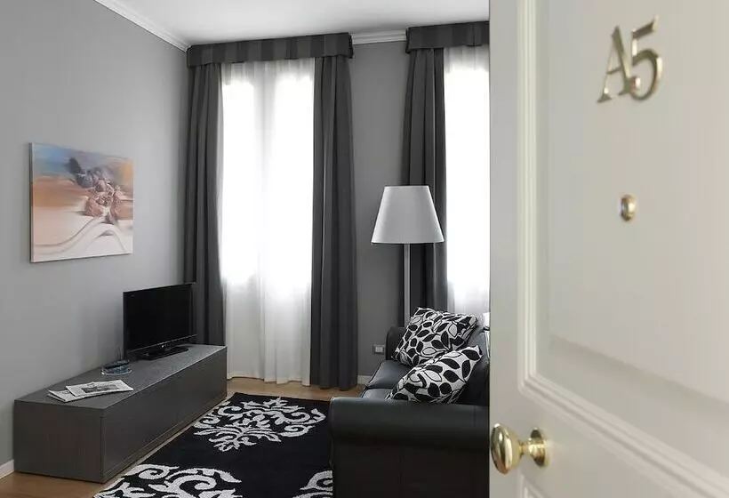 فندق Palace Suite