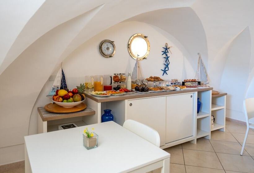 Отель Palazzo Vergine I Due Mari