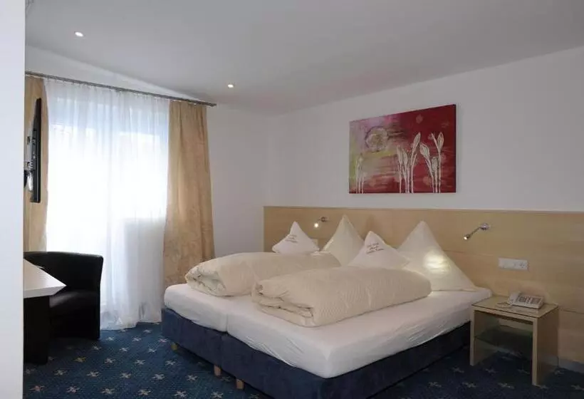 ホテル Restaurant Steuermann