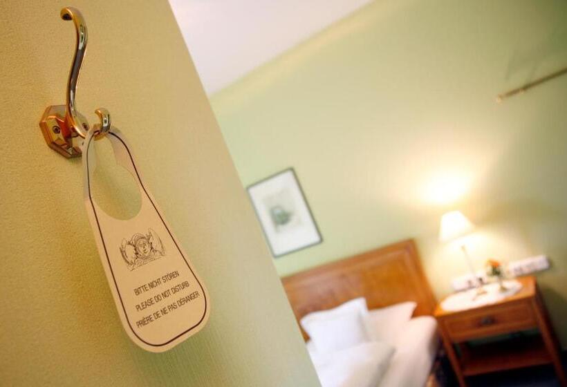 호텔 Restaurant Zum Landgraf