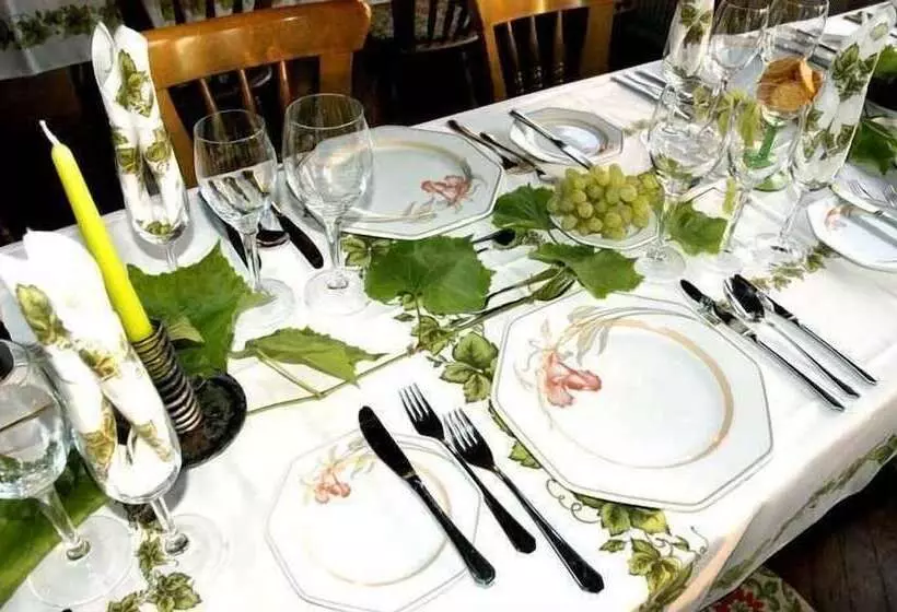 בית מלון כפרי Restaurant Zur Mainlust