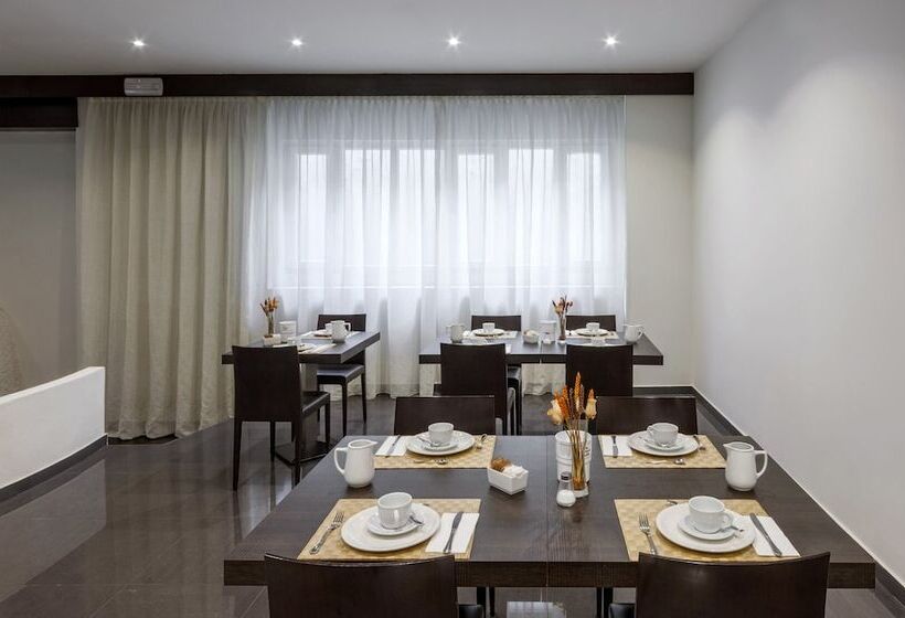 فندق على الطريق Mealba