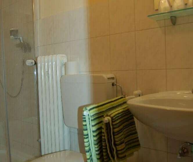 펜션 Gasthof Hausmann