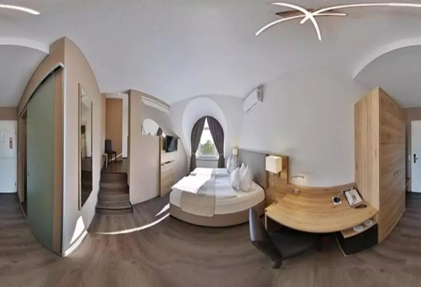 Residenssi Bauschheimer Hof