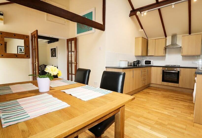 Cheshire Cheese Cottage