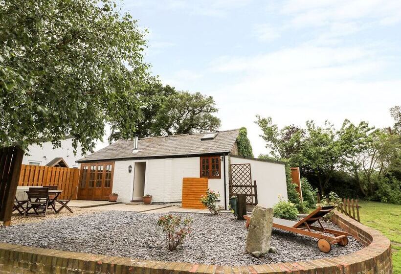 Cheshire Cheese Cottage