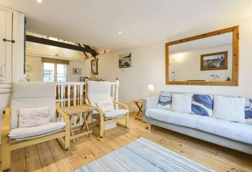 Chough Cottage