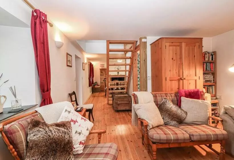 Creag Mhor Cottage