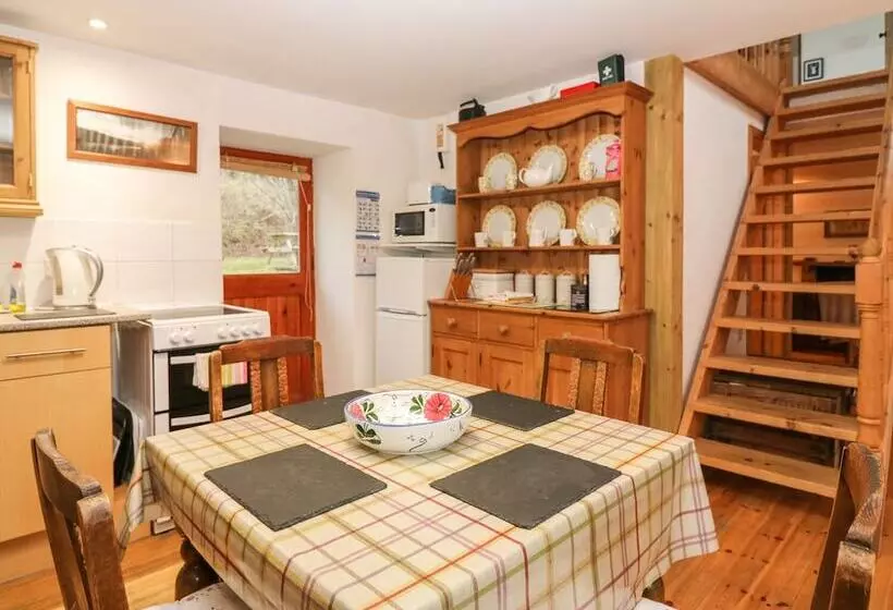 Creag Mhor Cottage