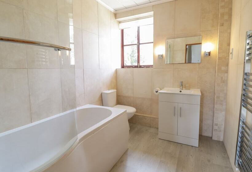 Cyffdy Cottage   Arenig