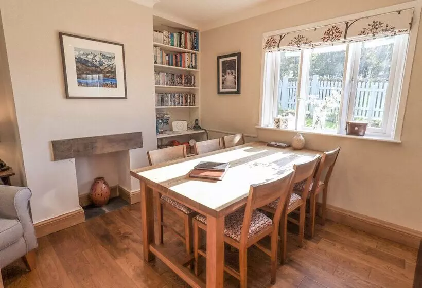 Foresters Cottage