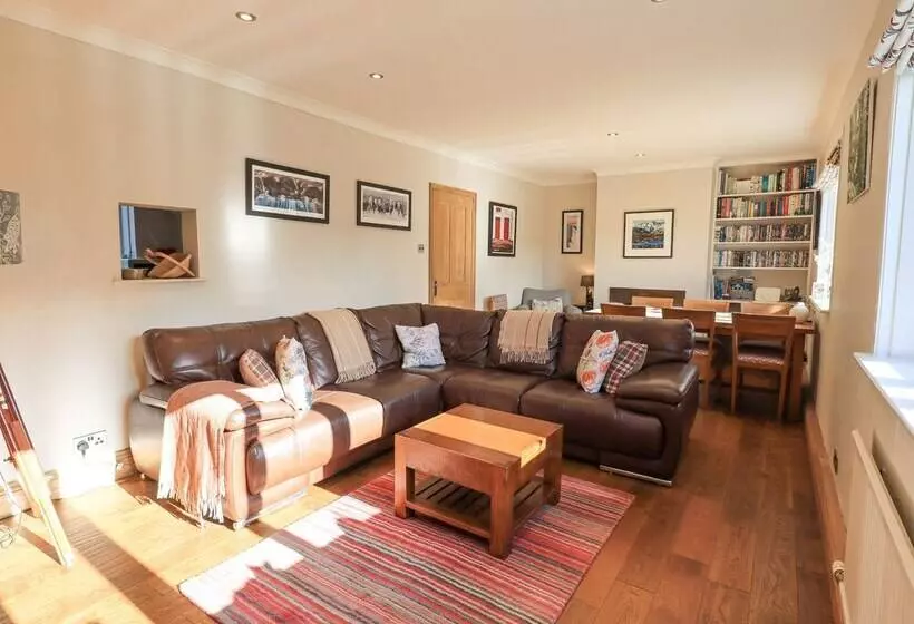Foresters Cottage