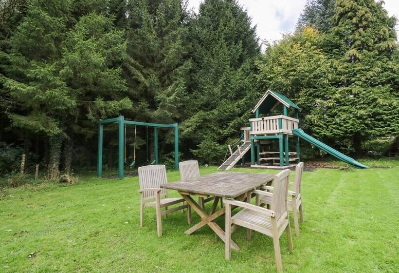 The Cottage At Graysondale Farm