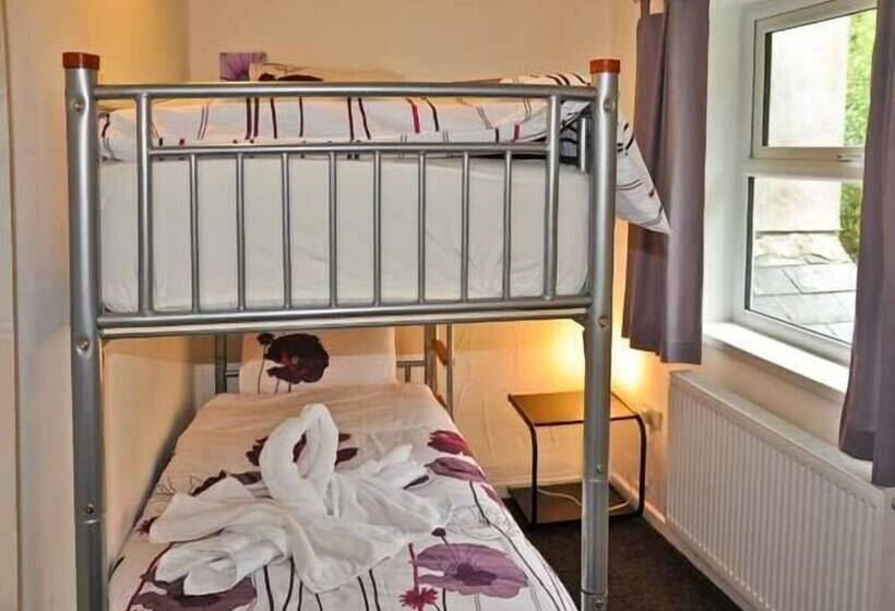 Hendre Aled Cottage 1