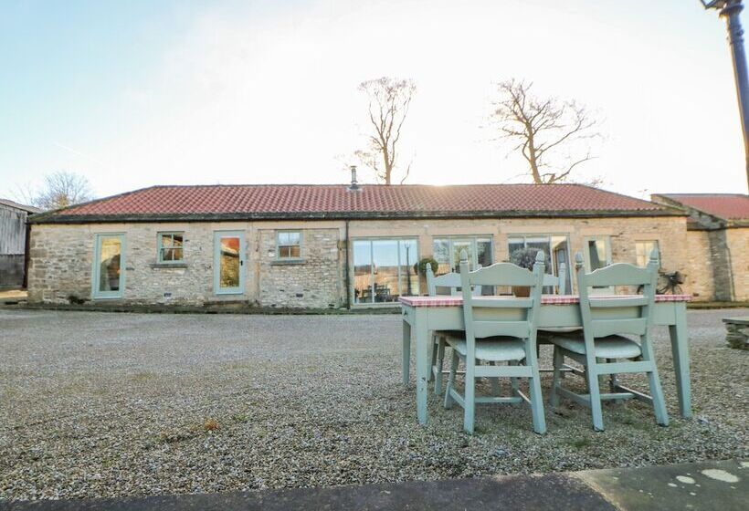 The Cartshed, Sedbury Park Farm