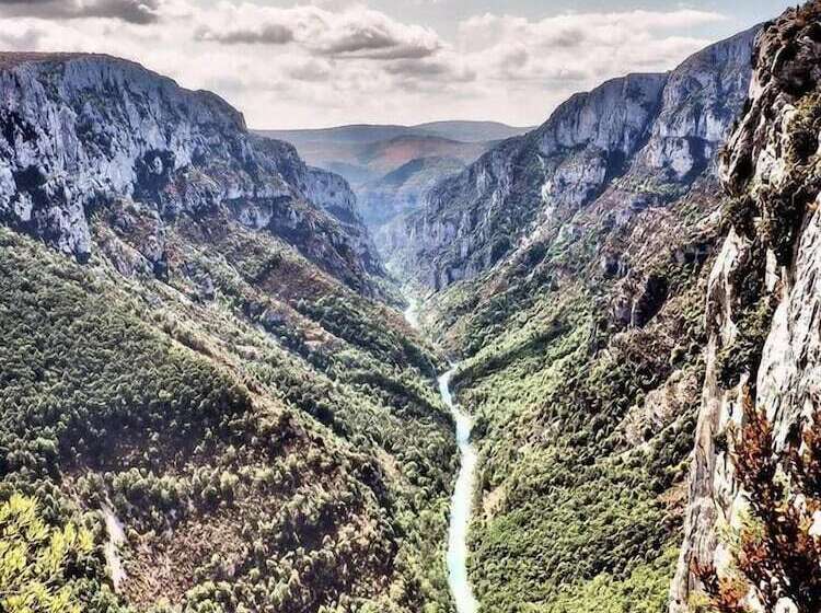 ベッドアンドブレックファースト La Farigoule