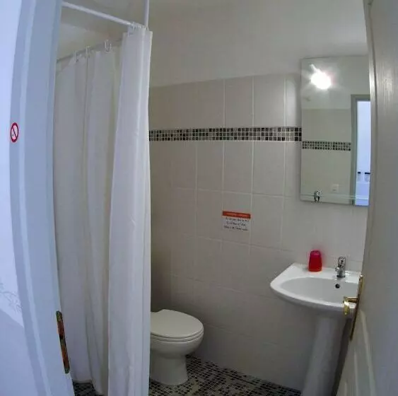 ベッドアンドブレックファースト La Farigoule