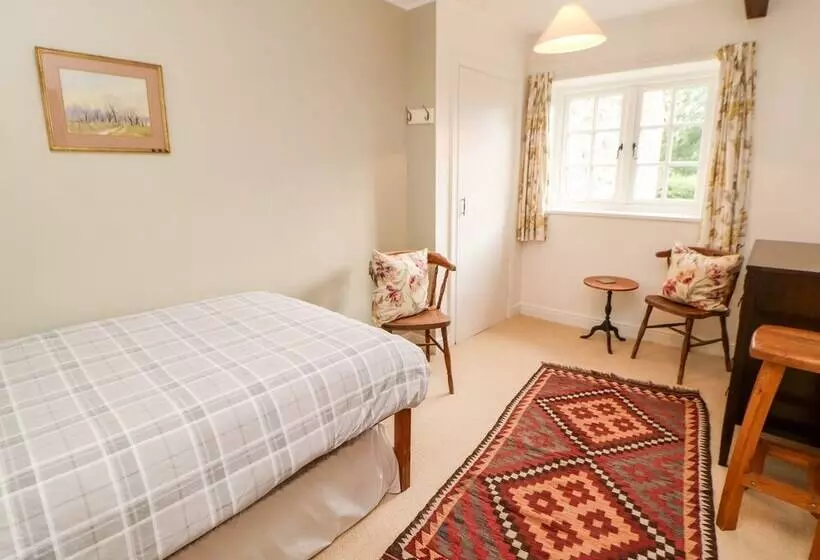 Coverdale Cottage