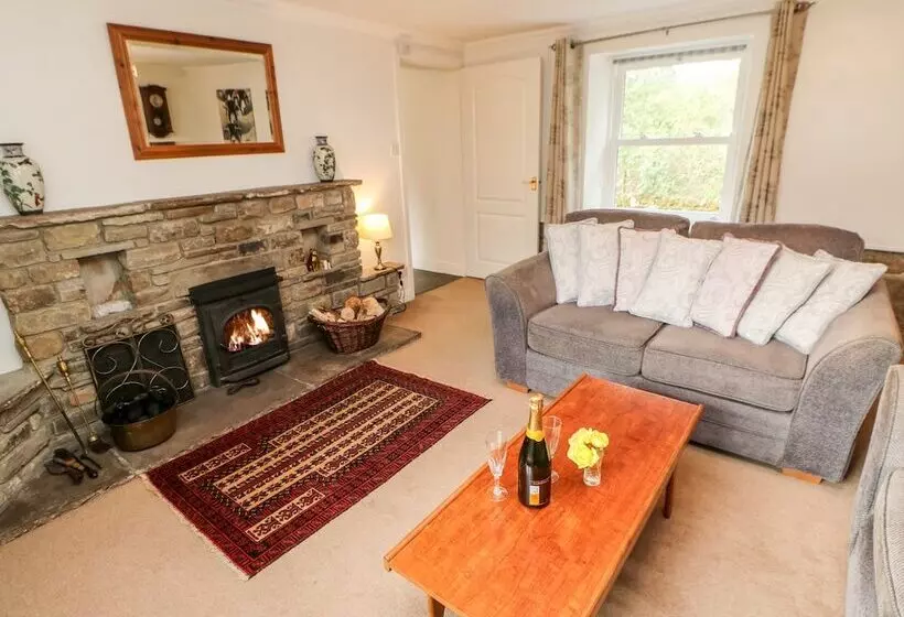 Coverdale Cottage