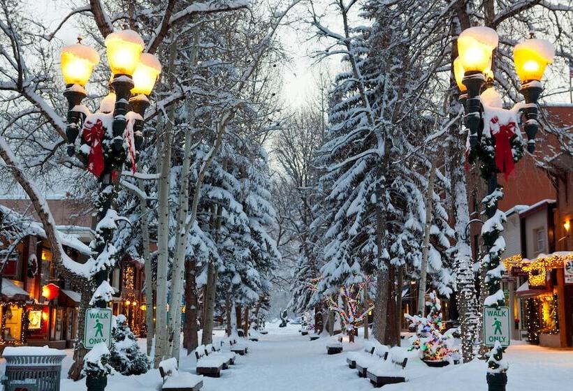 Downtown Aspen Vacation Rentals