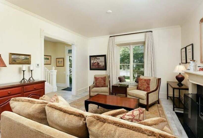 Downtown Aspen Vacation Rentals