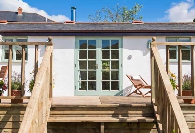 Five Elements Studio